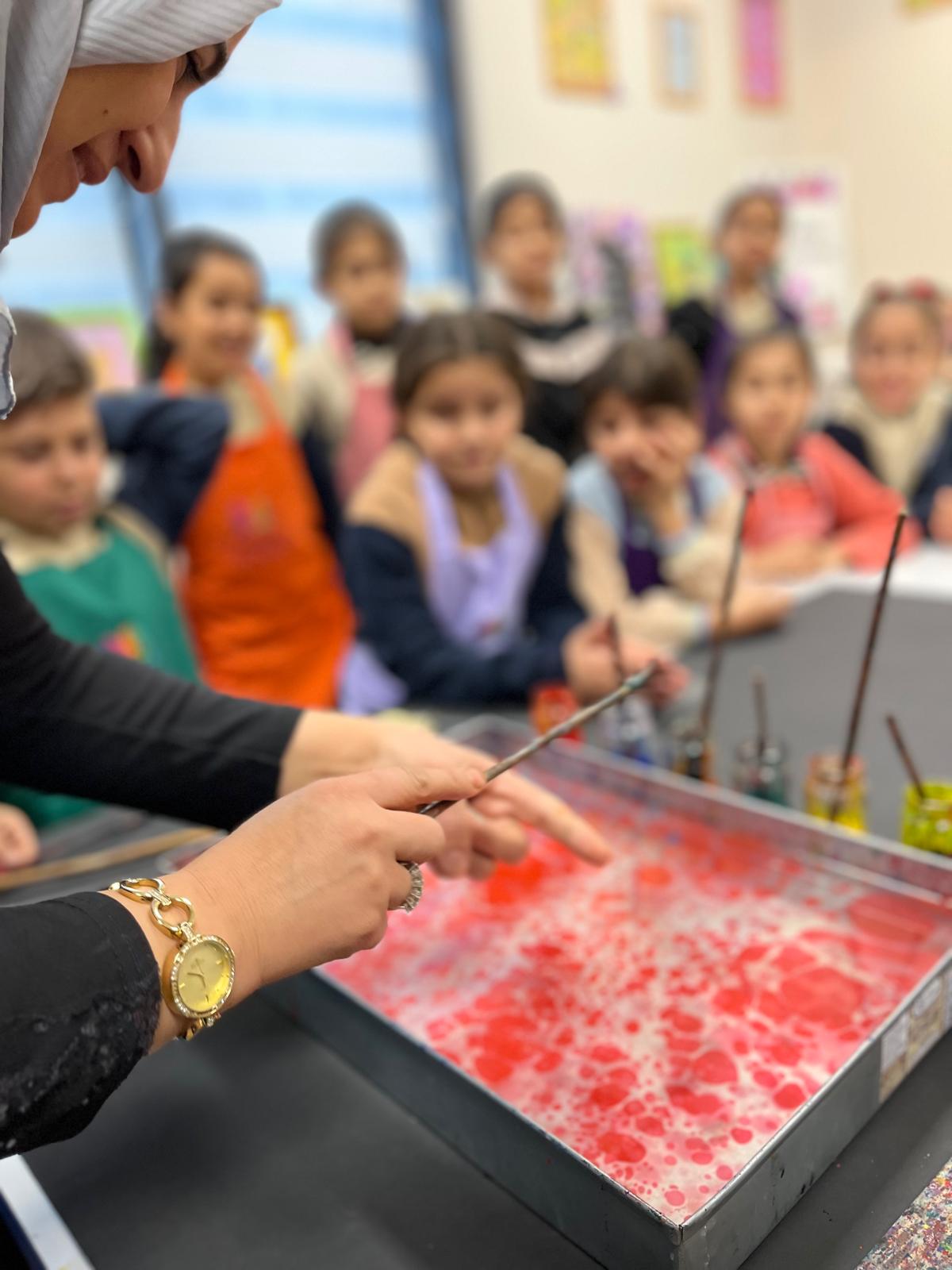 Ebru Sanatı Çocuklara Tanıtıldı