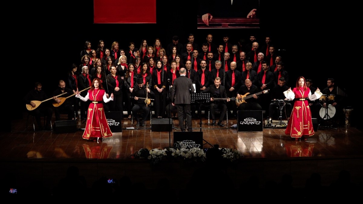 Türk Halk Müziği Korosu Bahar Konseri